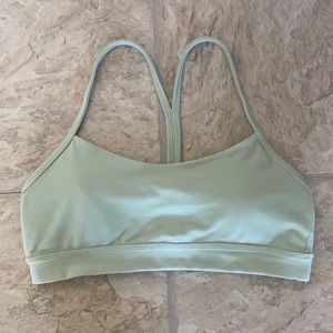 Lululemon size 8 Flow Y Bra Nulu